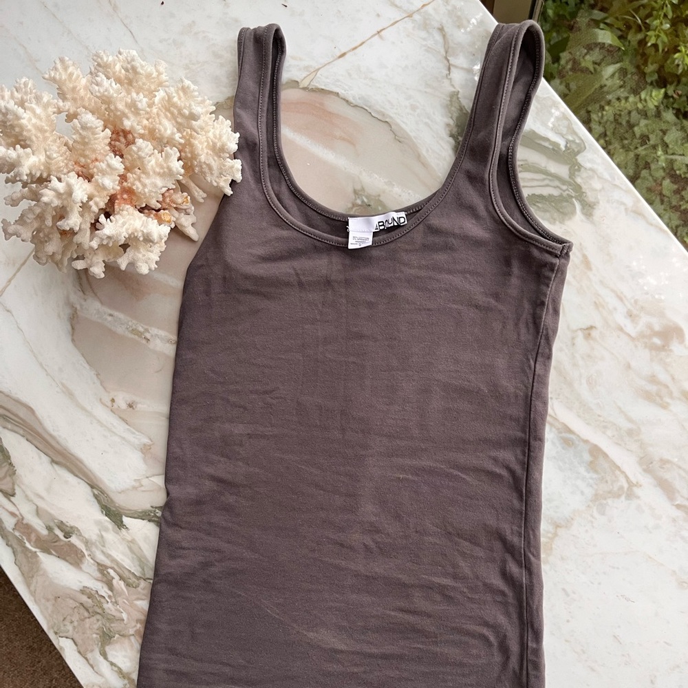 SMALL GRAY ABOUND TANKTOP
